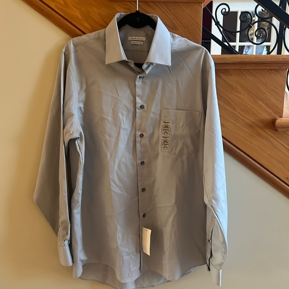 Van Heusen Dress Shirt Size 15 1/2  34-35 Regular Fit Nickel New With Tag